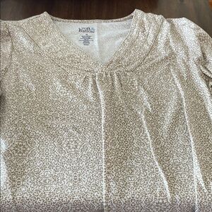 croft & barrow Cream and Tan Printed V-Neck Short Sleeve Top